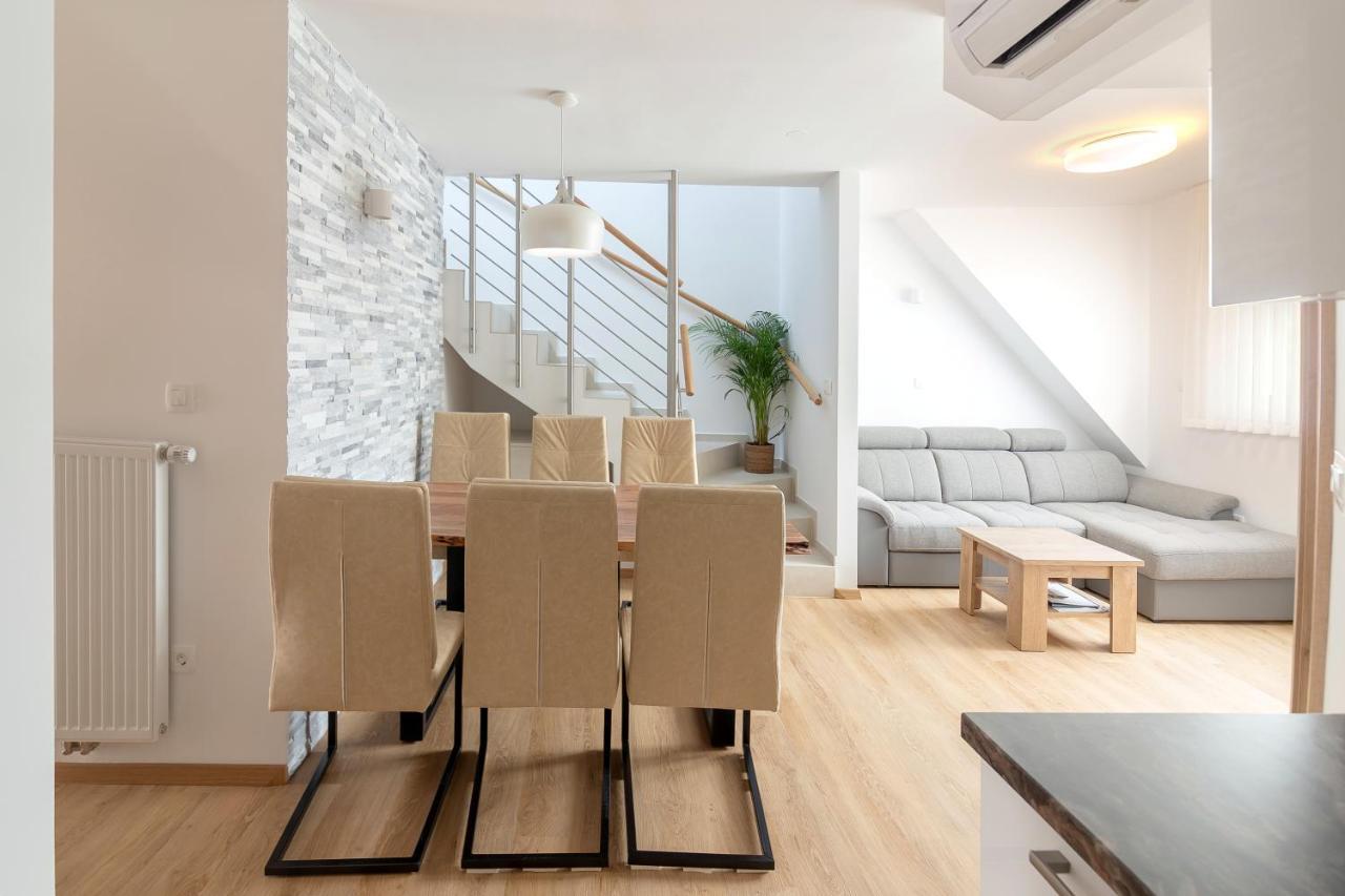 Vila Vita Apartments Кранска гора Екстериор снимка