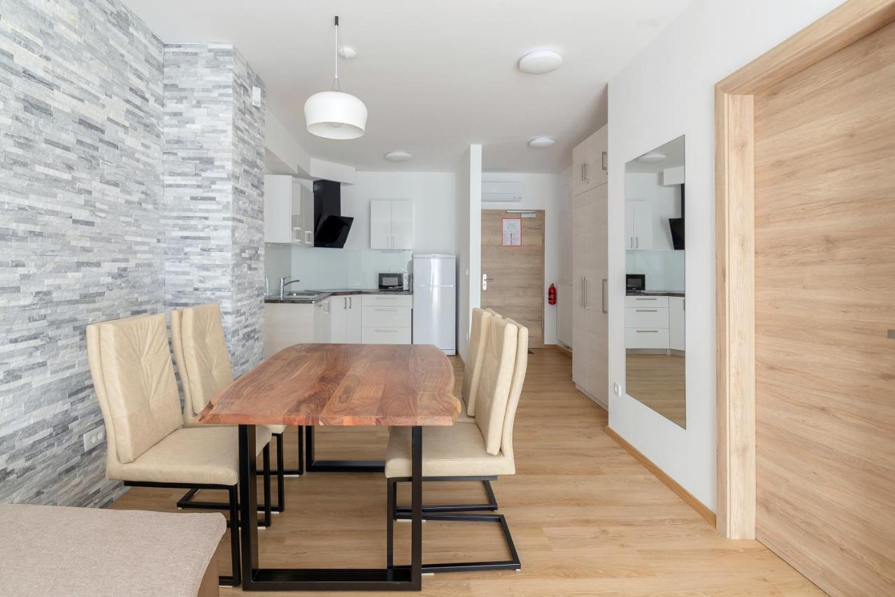 Vila Vita Apartments Кранска гора Екстериор снимка