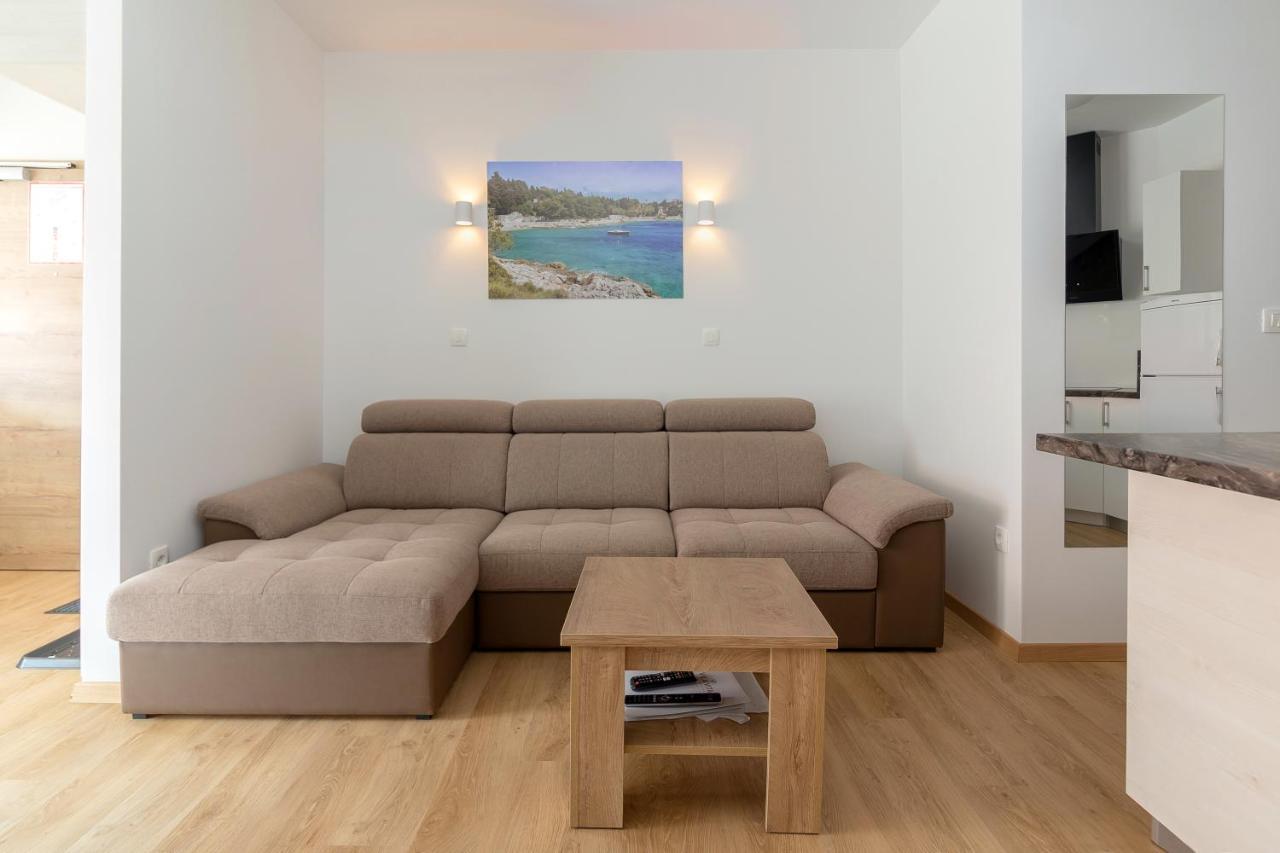Vila Vita Apartments Кранска гора Екстериор снимка