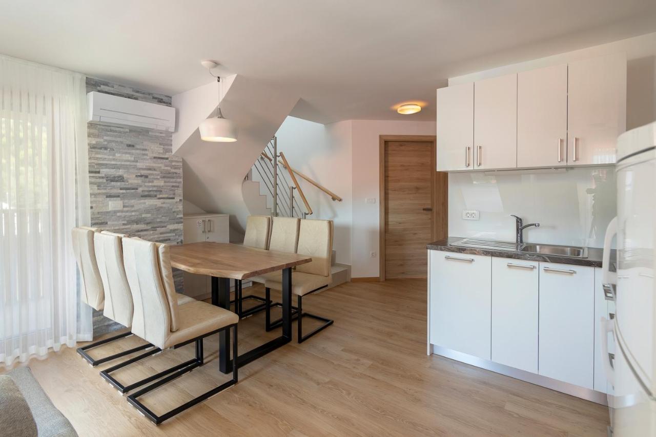 Vila Vita Apartments Кранска гора Екстериор снимка